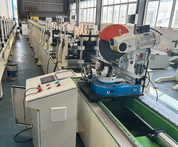 3" x 3" Structural Pipe Insert Machine