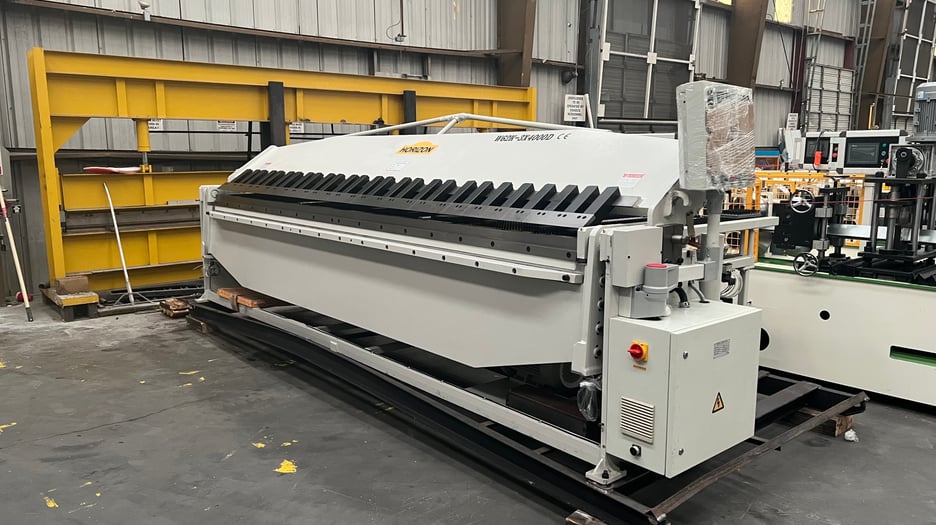 Sheet Metal Folding Machine