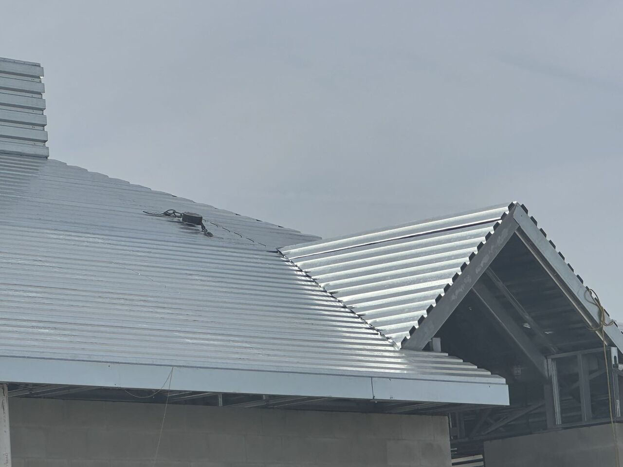 B Deck Steel Roof
